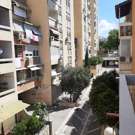 Δωμάτια σε οικογενειακή κατοικία Adriatic Pearl